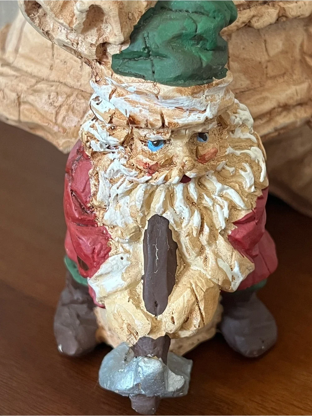 vintage Silvestri carved resin Santa figurine